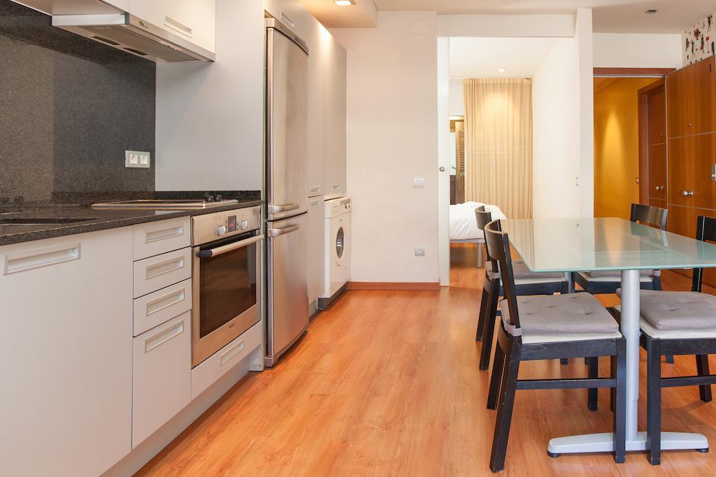 Rambla Suites Barcelona Exterior photo