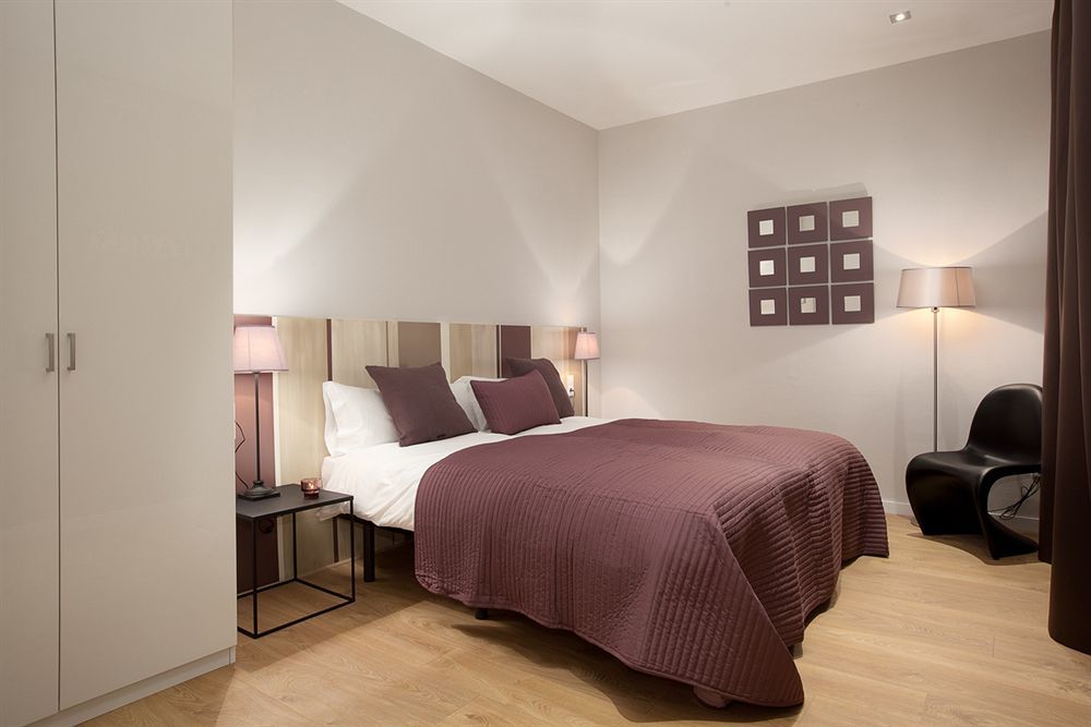 Rambla Suites Barcelona Exterior photo
